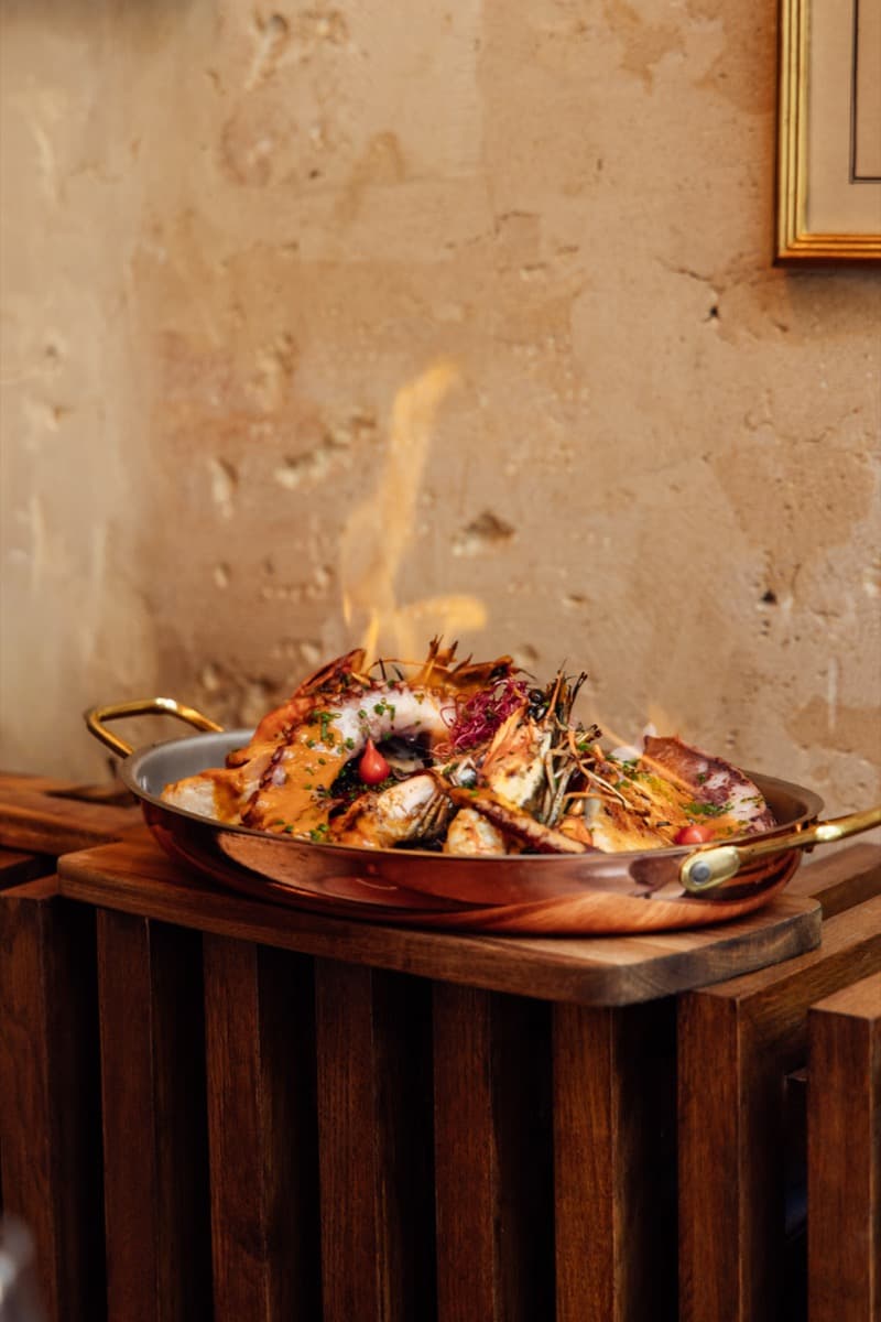 Plat flambé en cocotte de cuivre